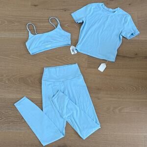 Matte Aerolux Sports Bra Cloudform Crop Top & Essential Leggings Size M Blue